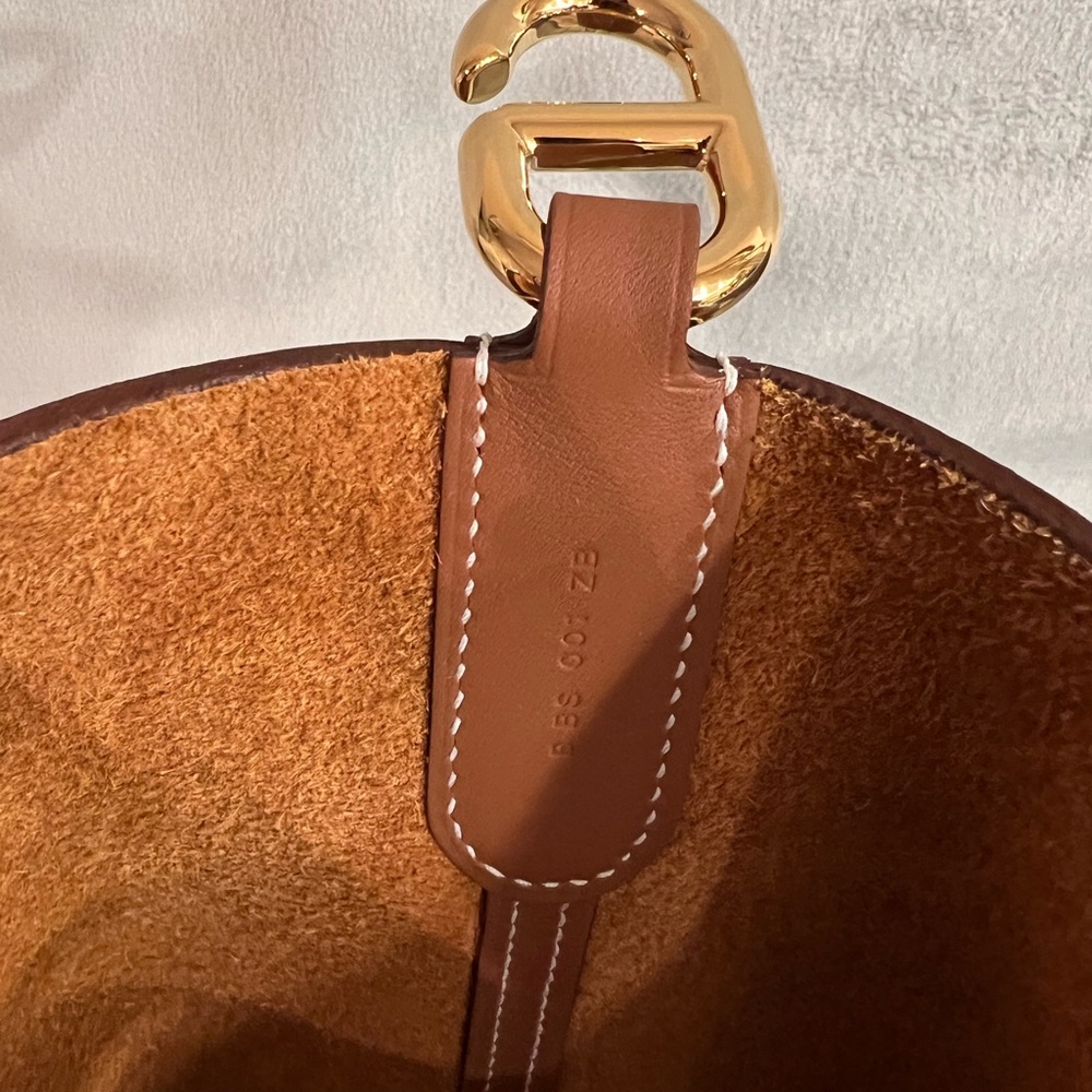 Hermes In The Loop Bag 23 - Picture 4 of 10
